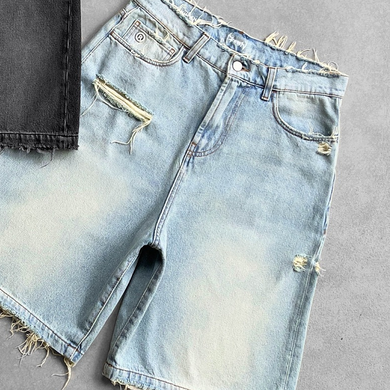 Men's Distressed Jeans